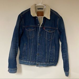 🔥: Levi’s • Distressed • Blue • Denim • Sherpa • Jacket